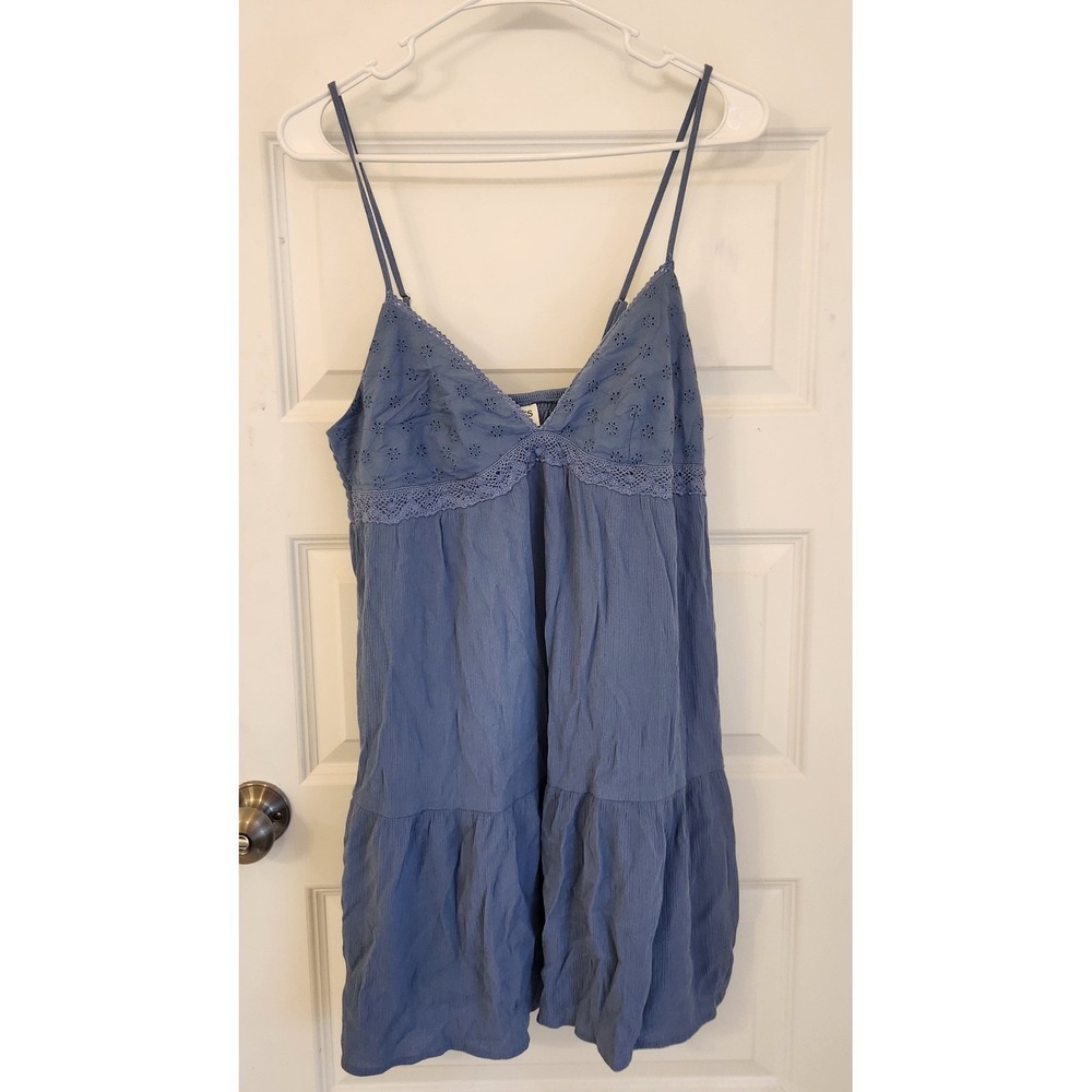 No Boundaries Blue Eyelet Lace Tiered Mini Dress Smocked Back Medium 8-10